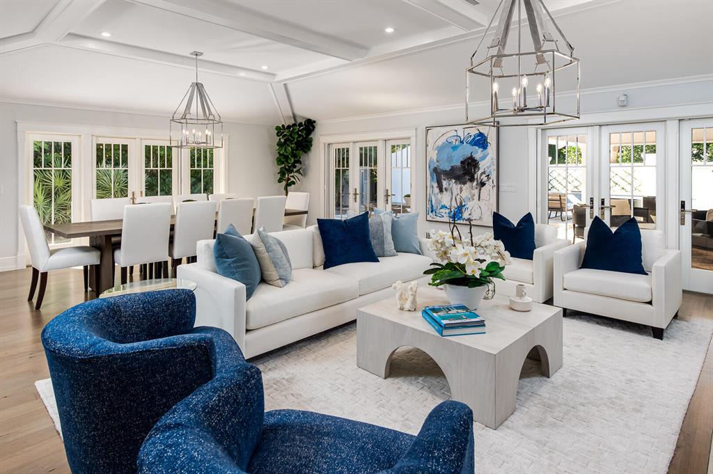 S/D OF 10-44-43, GOV LTS 1, 2 & 3 - Residential