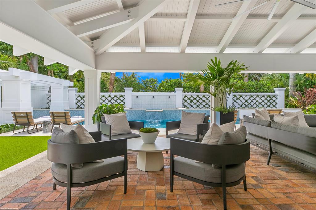 S/D OF 10-44-43, GOV LTS 1, 2 & 3 - Residential