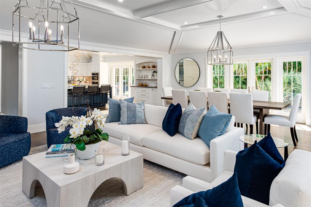 S/D OF 10-44-43, GOV LTS 1, 2 & 3 - Residential