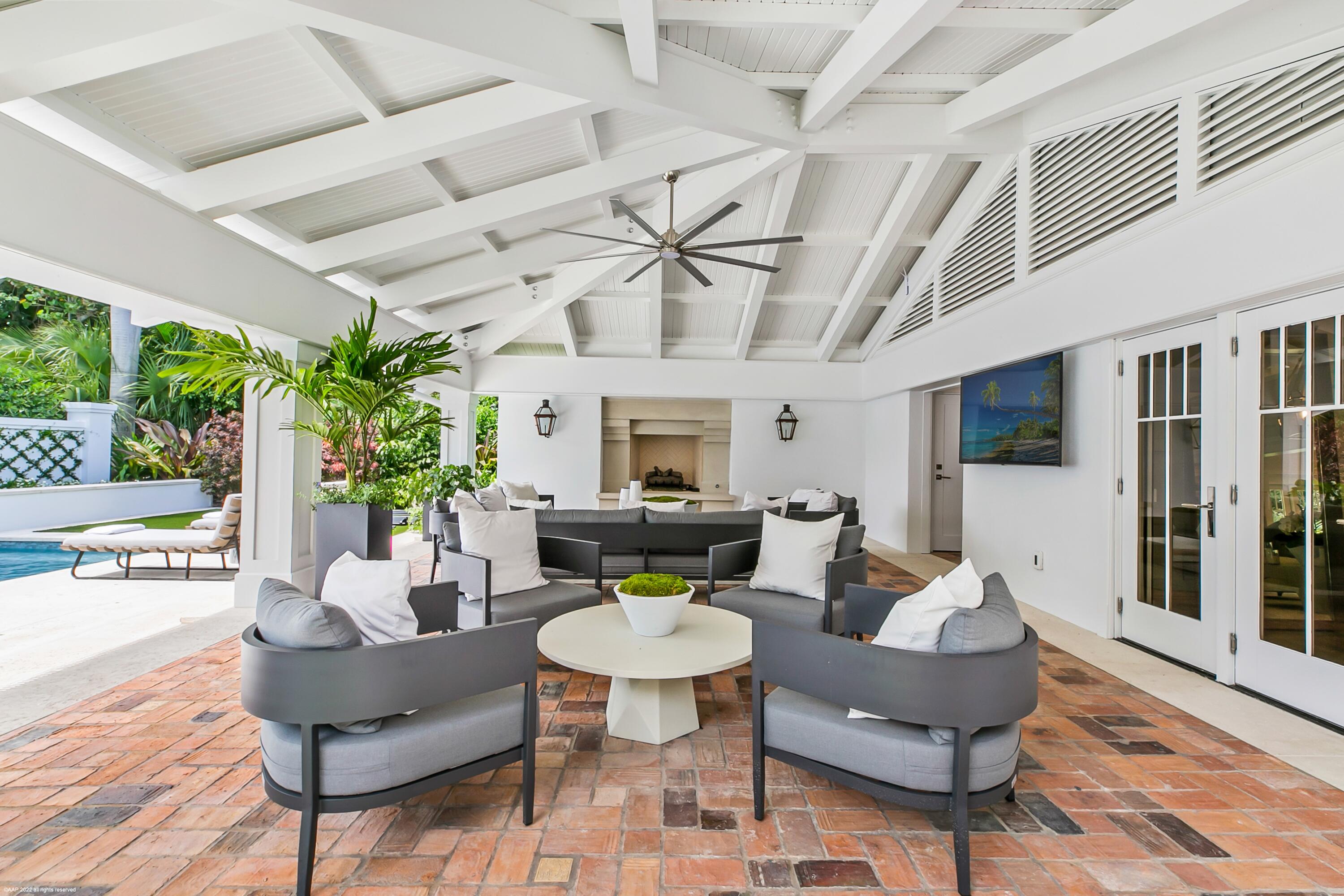 S/D OF 10-44-43, GOV LTS 1, 2 & 3 - Residential