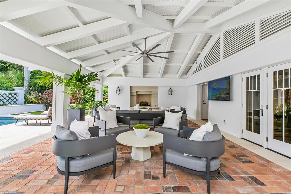 S/D OF 10-44-43, GOV LTS 1, 2 & 3 - Residential