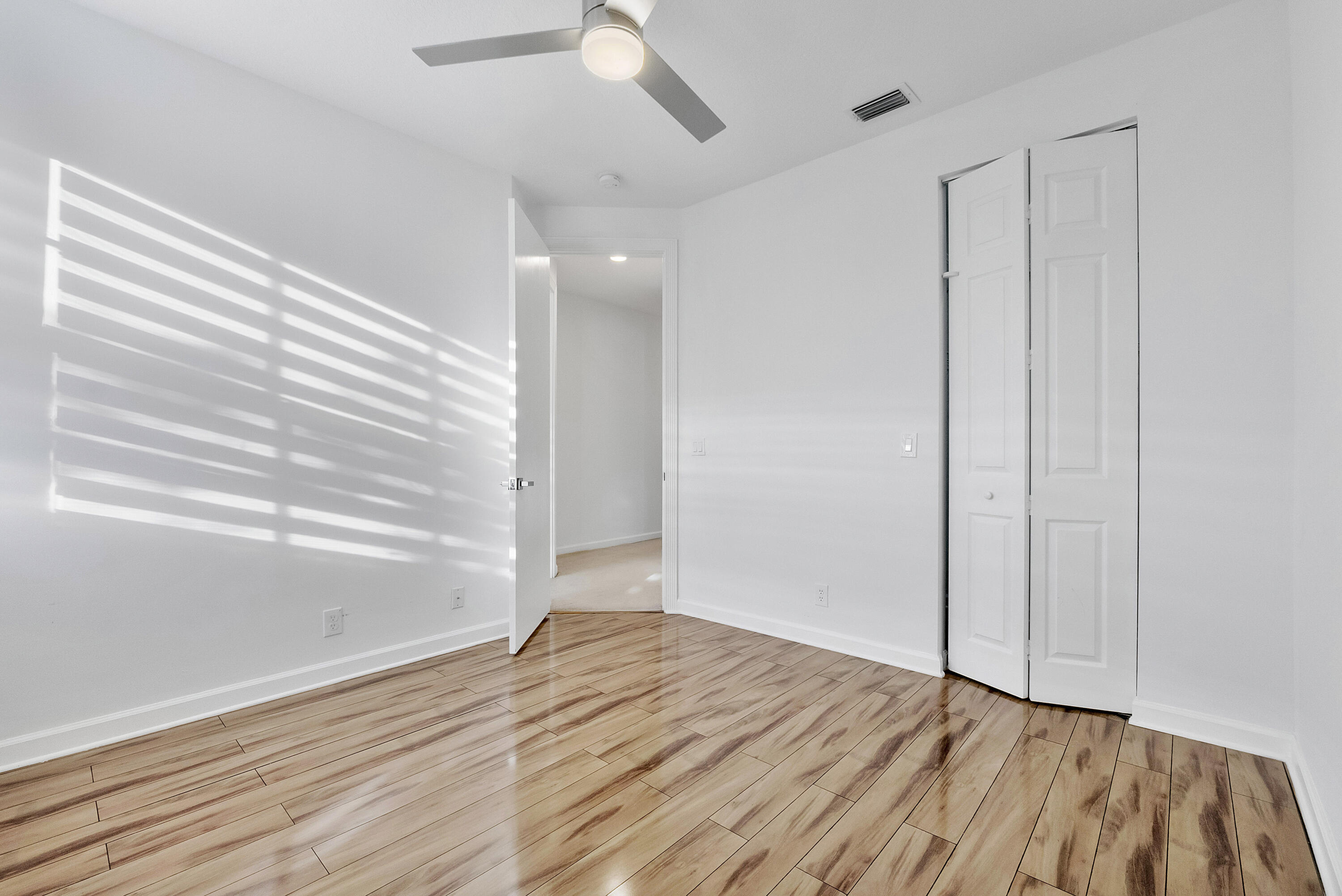 WYNDHAM LAKES CENTRAL - Residential