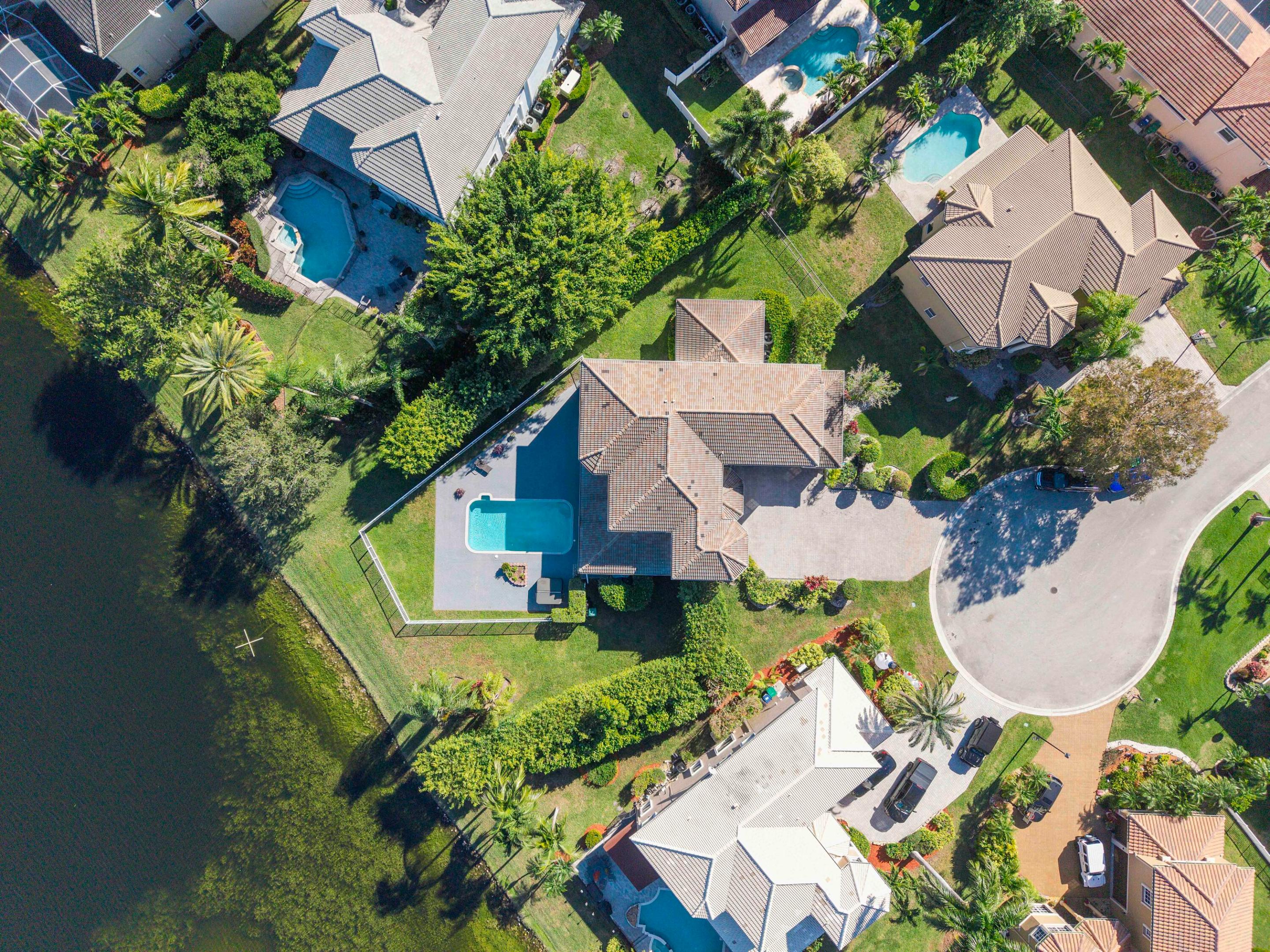 WYNDHAM LAKES CENTRAL - Residential