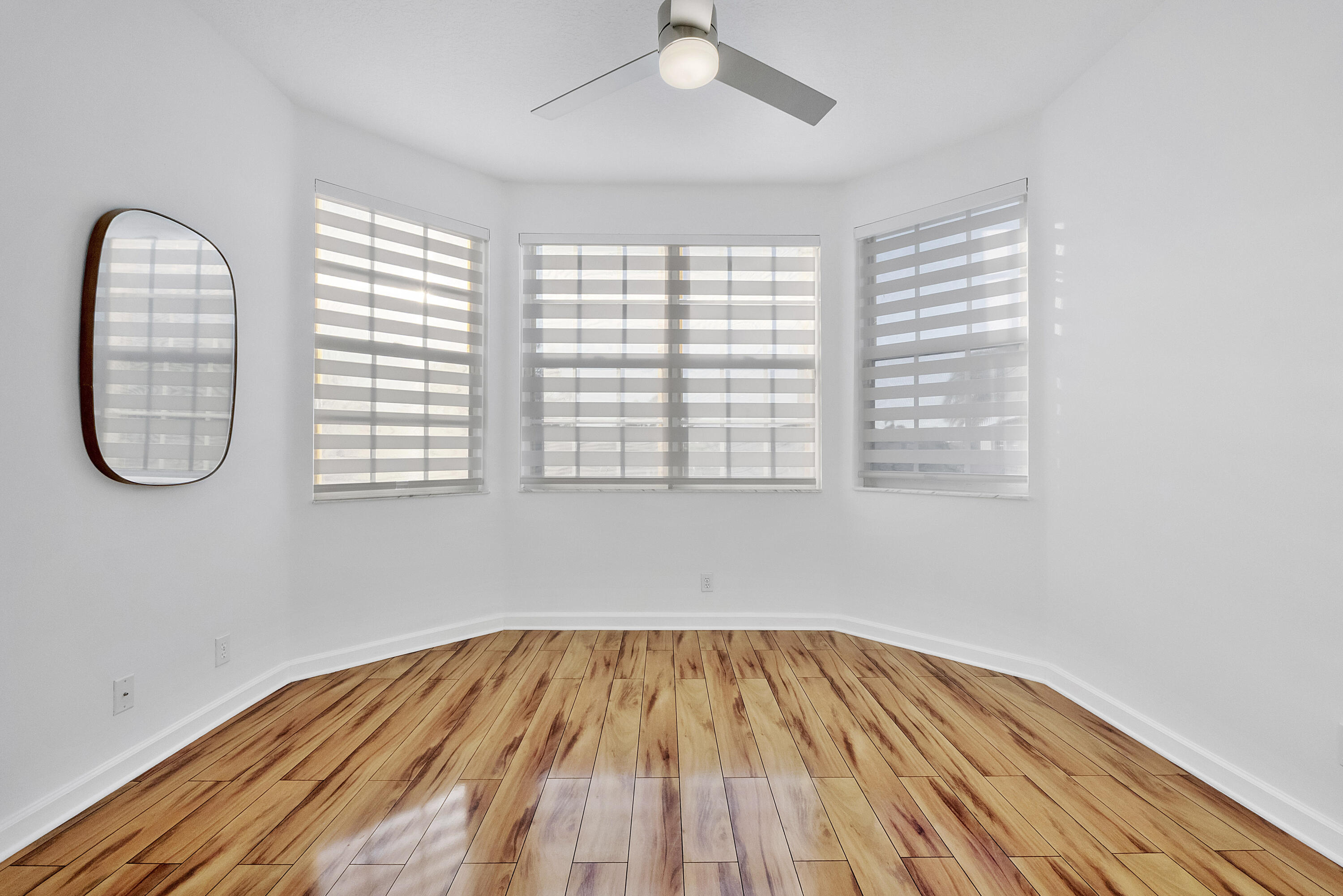 WYNDHAM LAKES CENTRAL - Residential