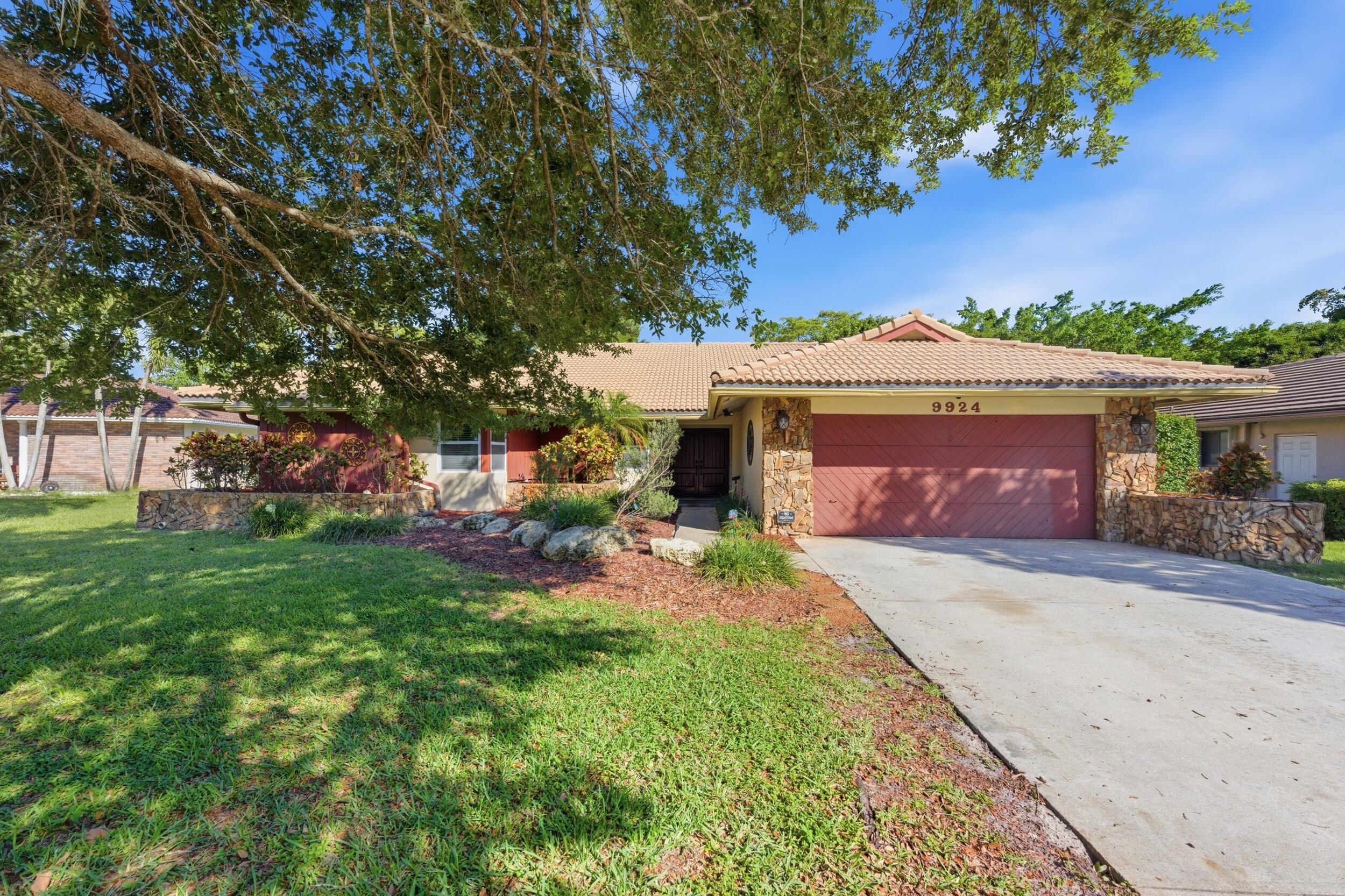 OAK WOOD - Residential