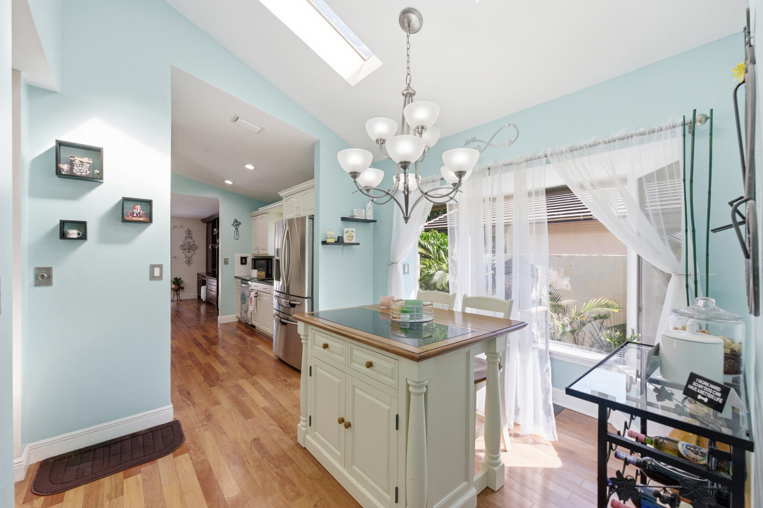 OAK WOOD - Residential