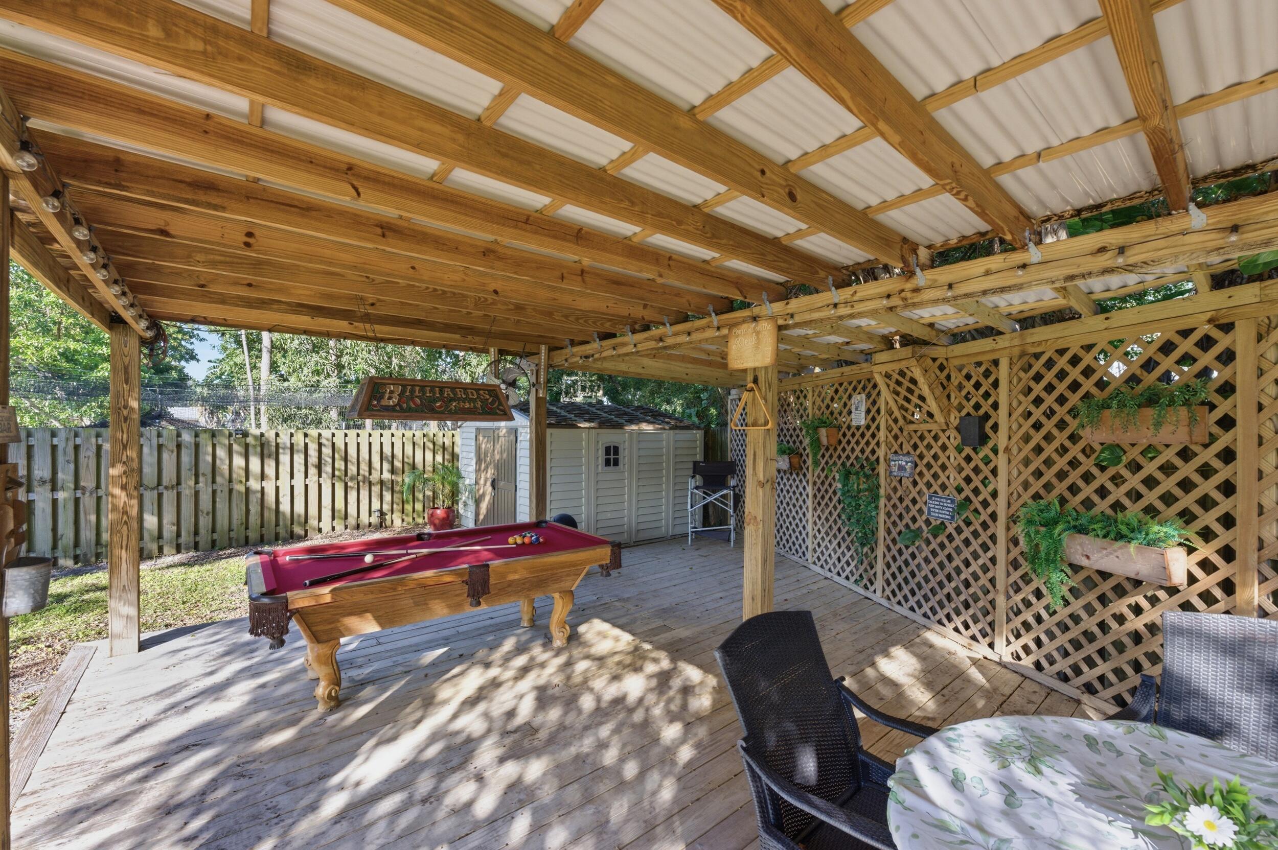 OAK WOOD - Residential
