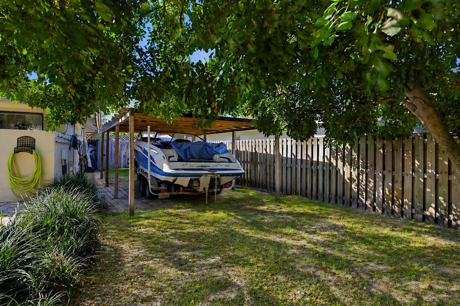 OAK WOOD - Residential