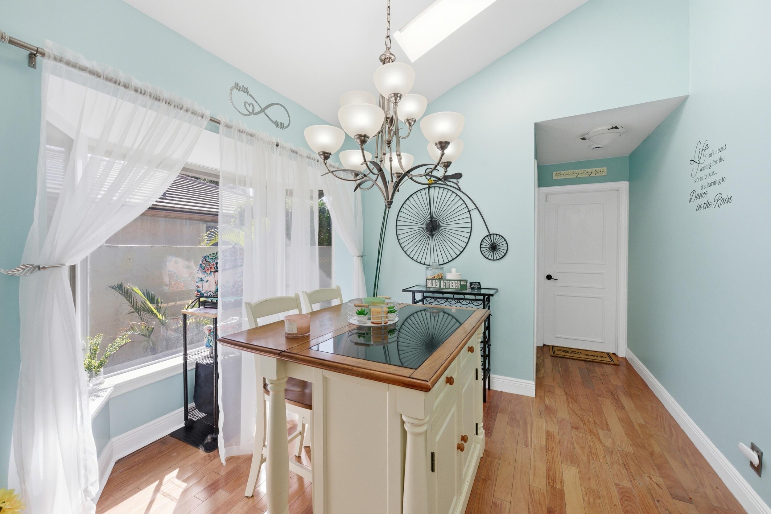 OAK WOOD - Residential