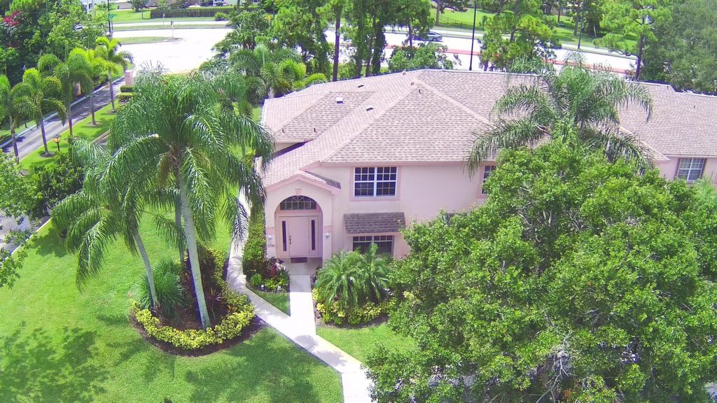 Photo of 2056 SE Wild Meadow Circle #107, Port St Lucie, FL 34952 (MLS # R10914294)