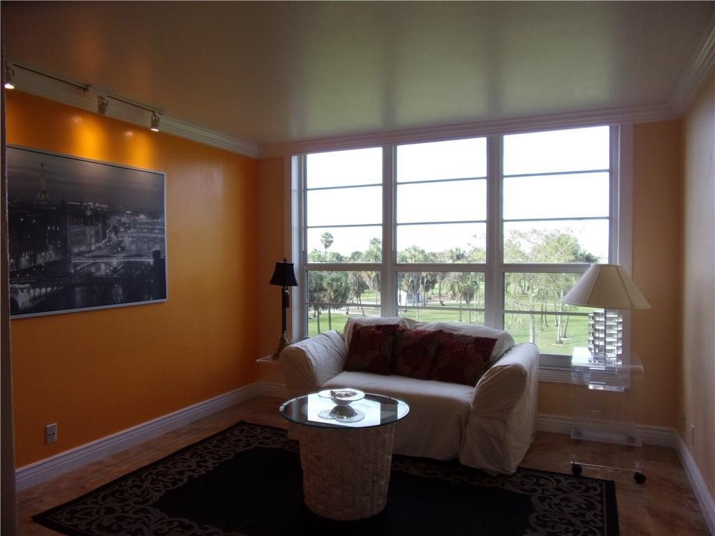 Palm Aire - Residential