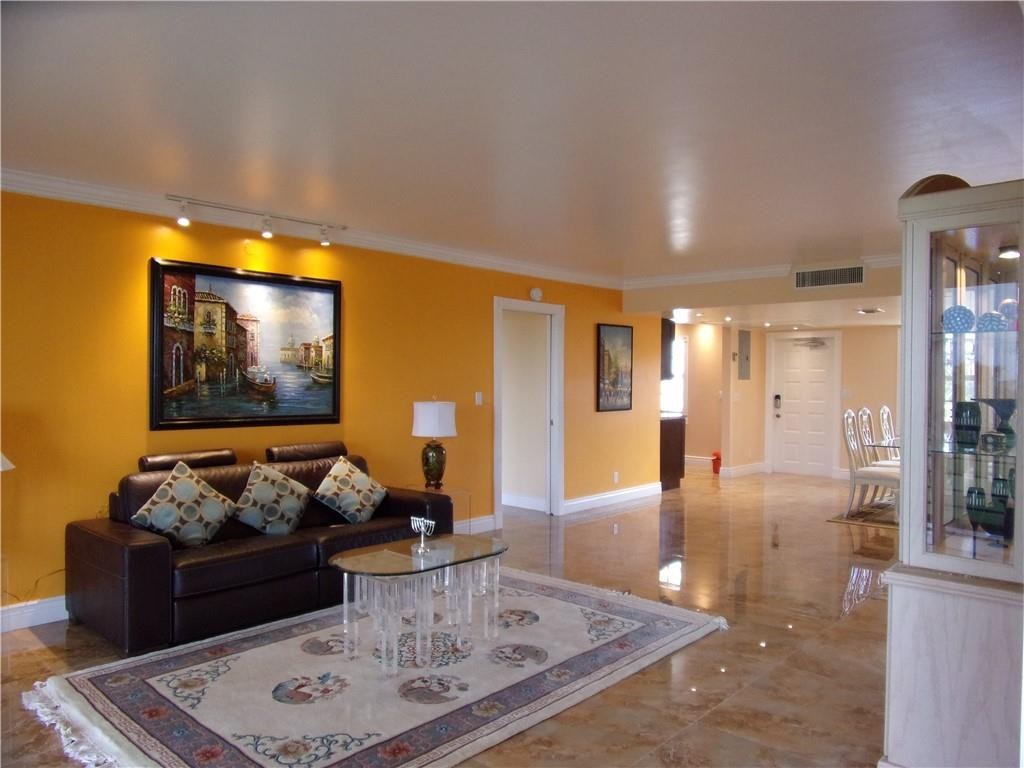 Palm Aire - Residential