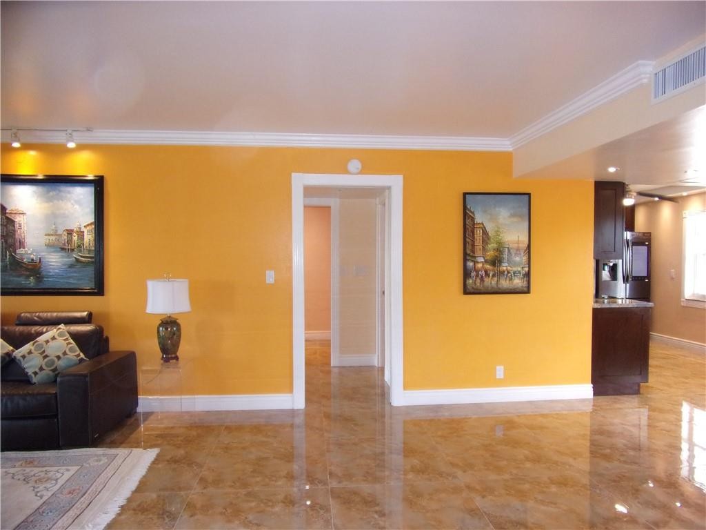 Palm Aire - Residential