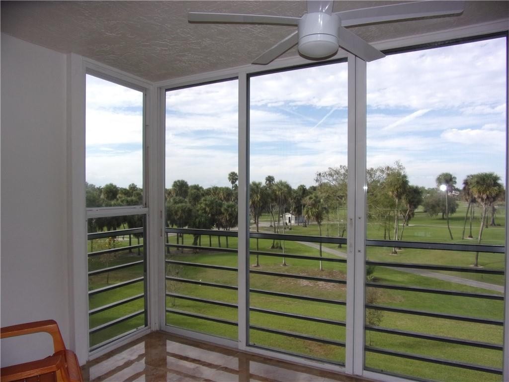 Palm Aire - Residential