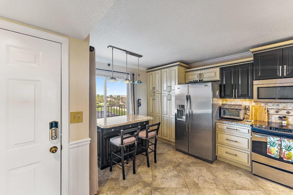 Photo of 275 Palm Avenue #C402, Jupiter, FL 33477 (MLS # R10934907)