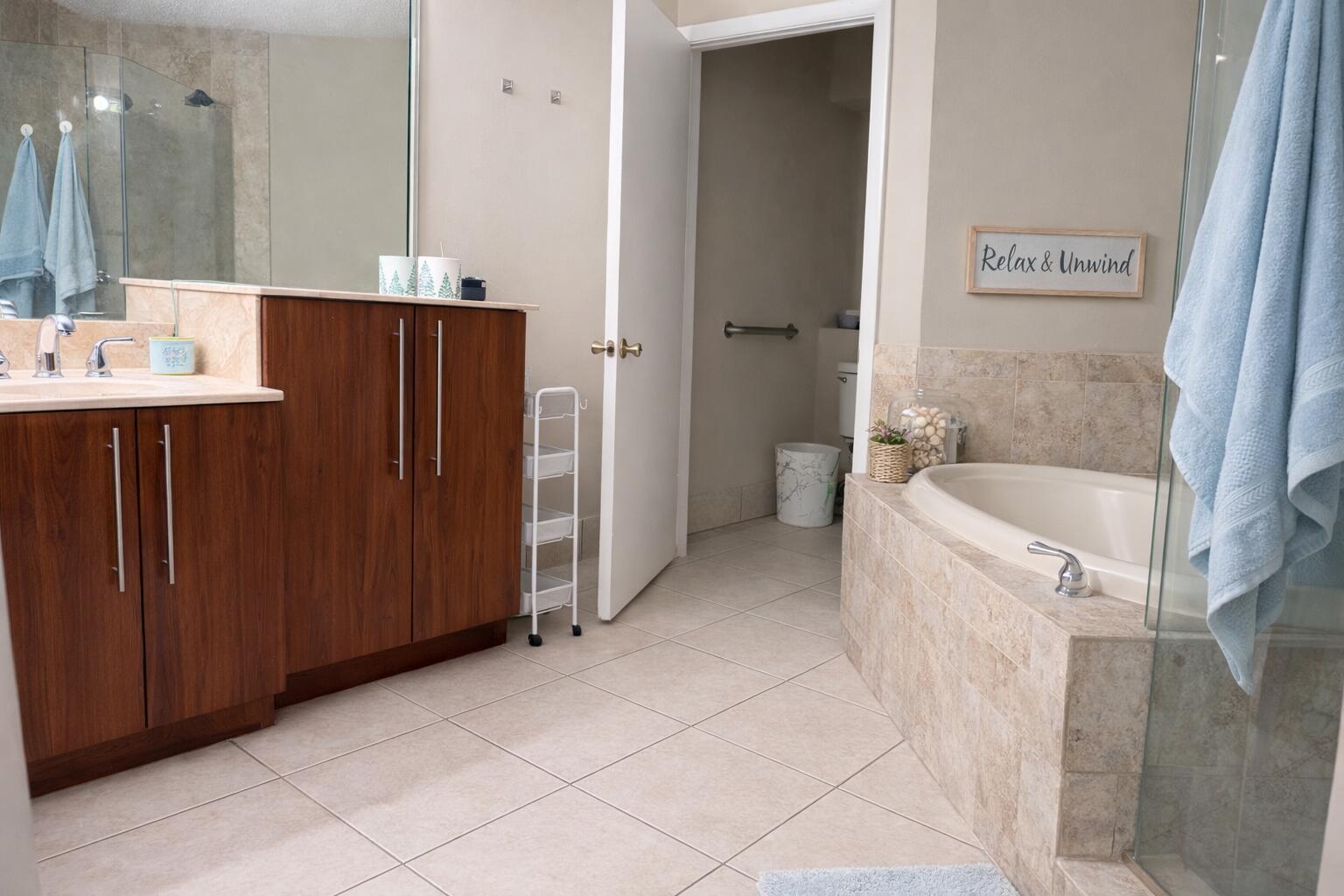 BELLAVISTA VILLAGE CONDO - Residential