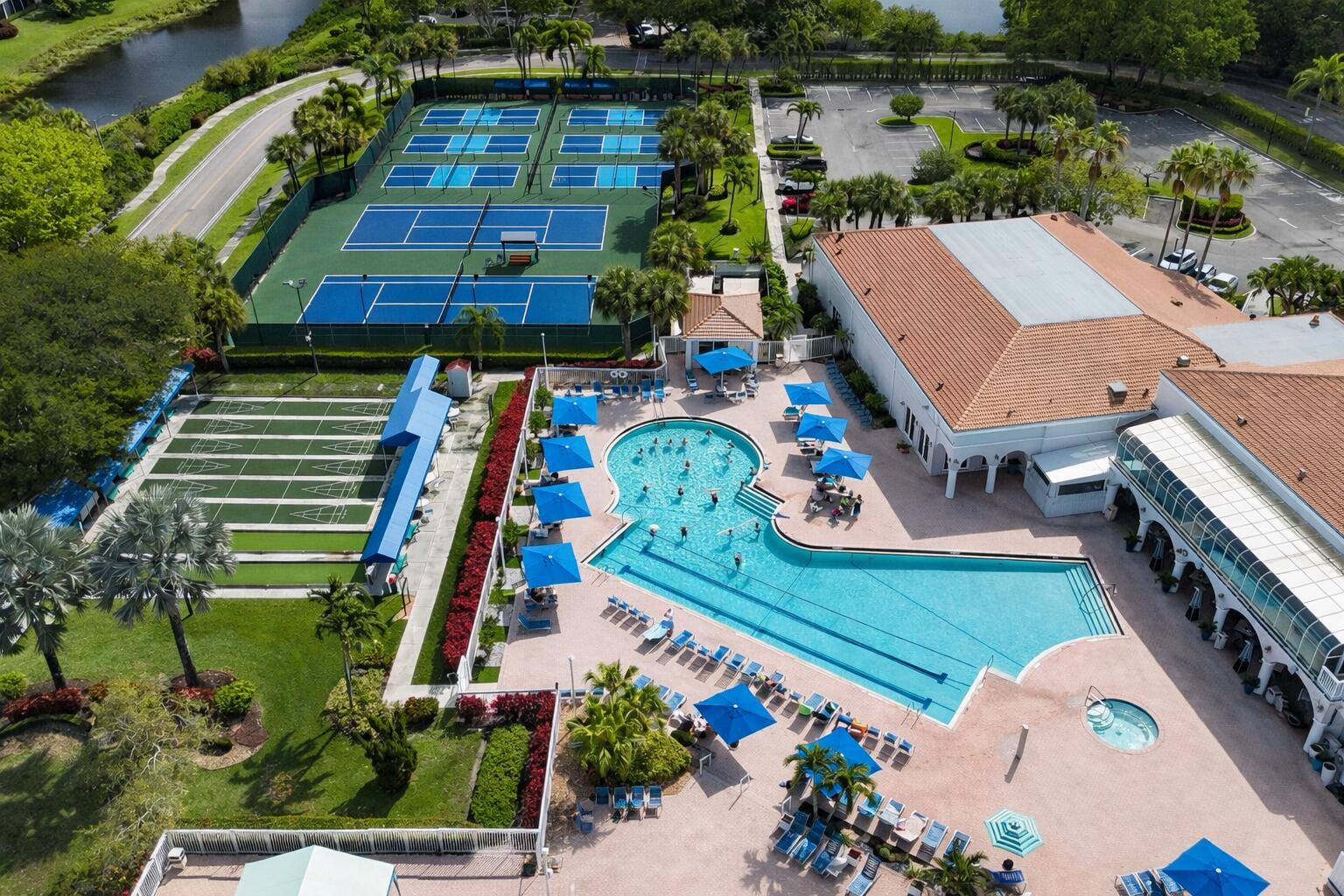 BELLAVISTA VILLAGE CONDO - Residential