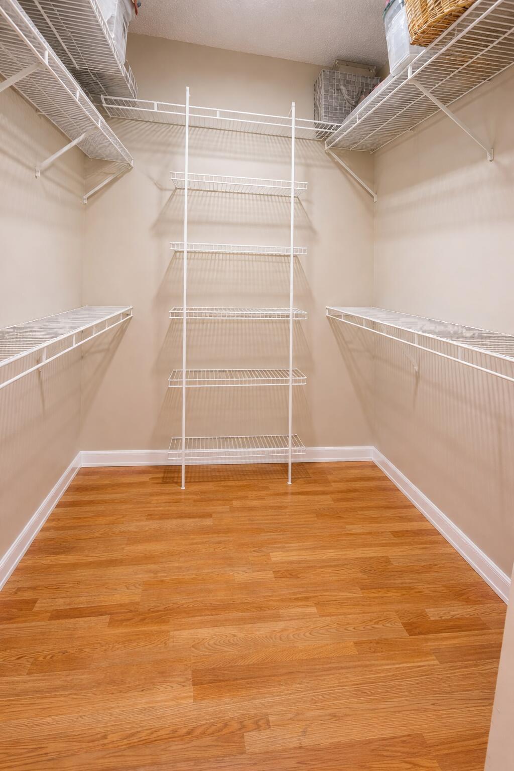 BELLAVISTA VILLAGE CONDO - Residential