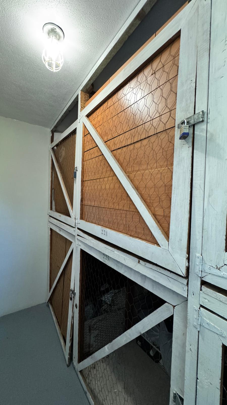 VENETIAN PARK CO-OP - Residential Lease