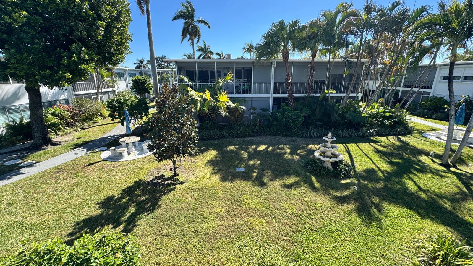 VENETIAN PARK CO-OP - Residential Lease