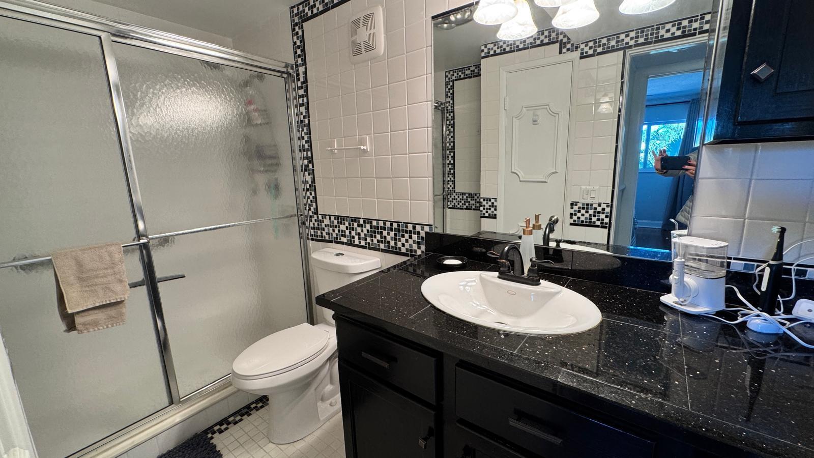 VENETIAN PARK CO-OP - Residential Lease