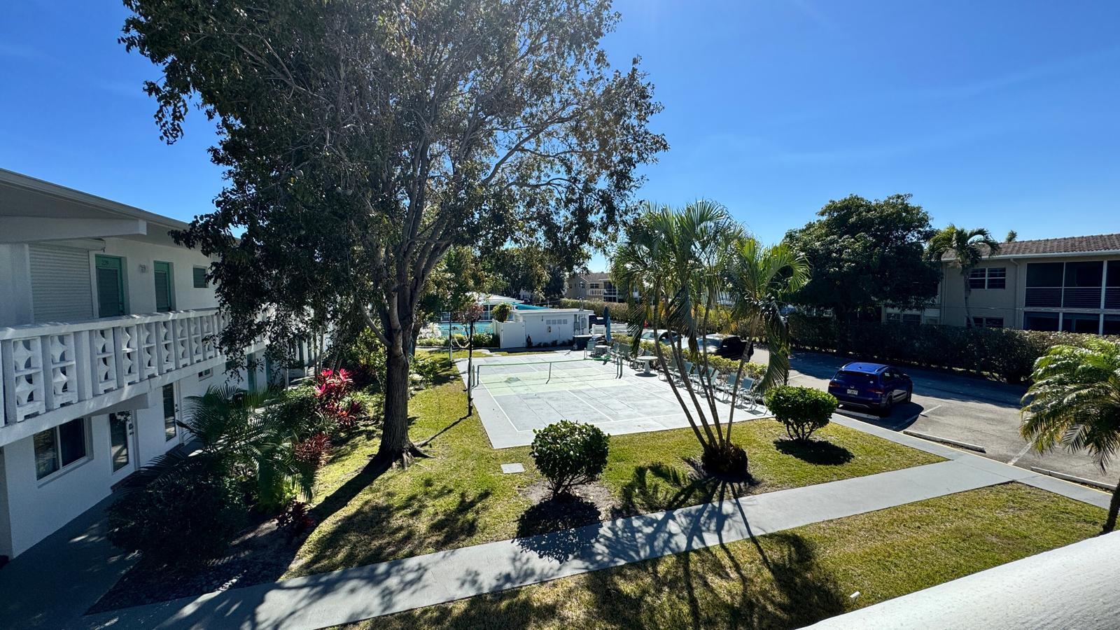 VENETIAN PARK CO-OP - Residential Lease