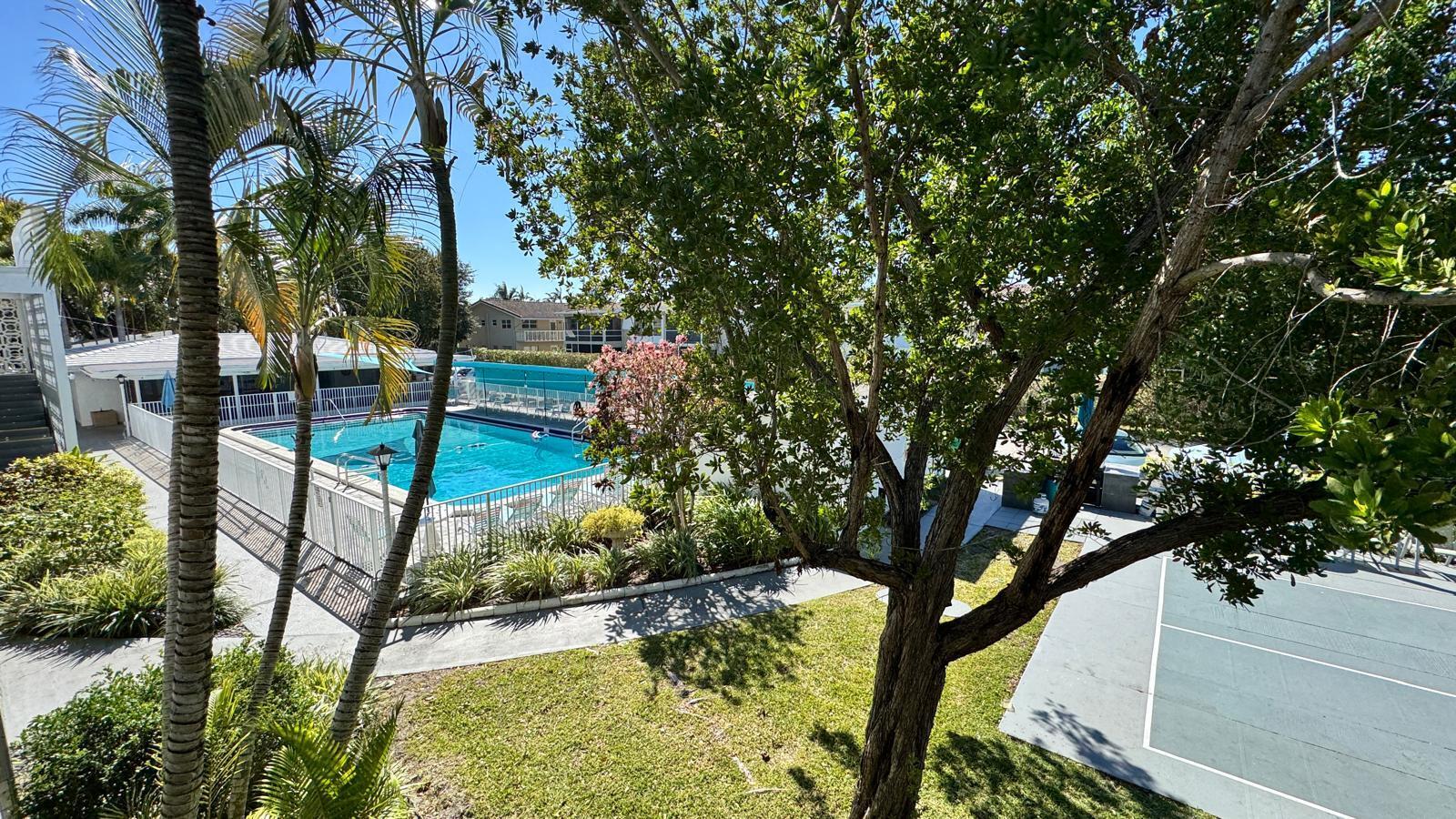 VENETIAN PARK CO-OP - Residential Lease