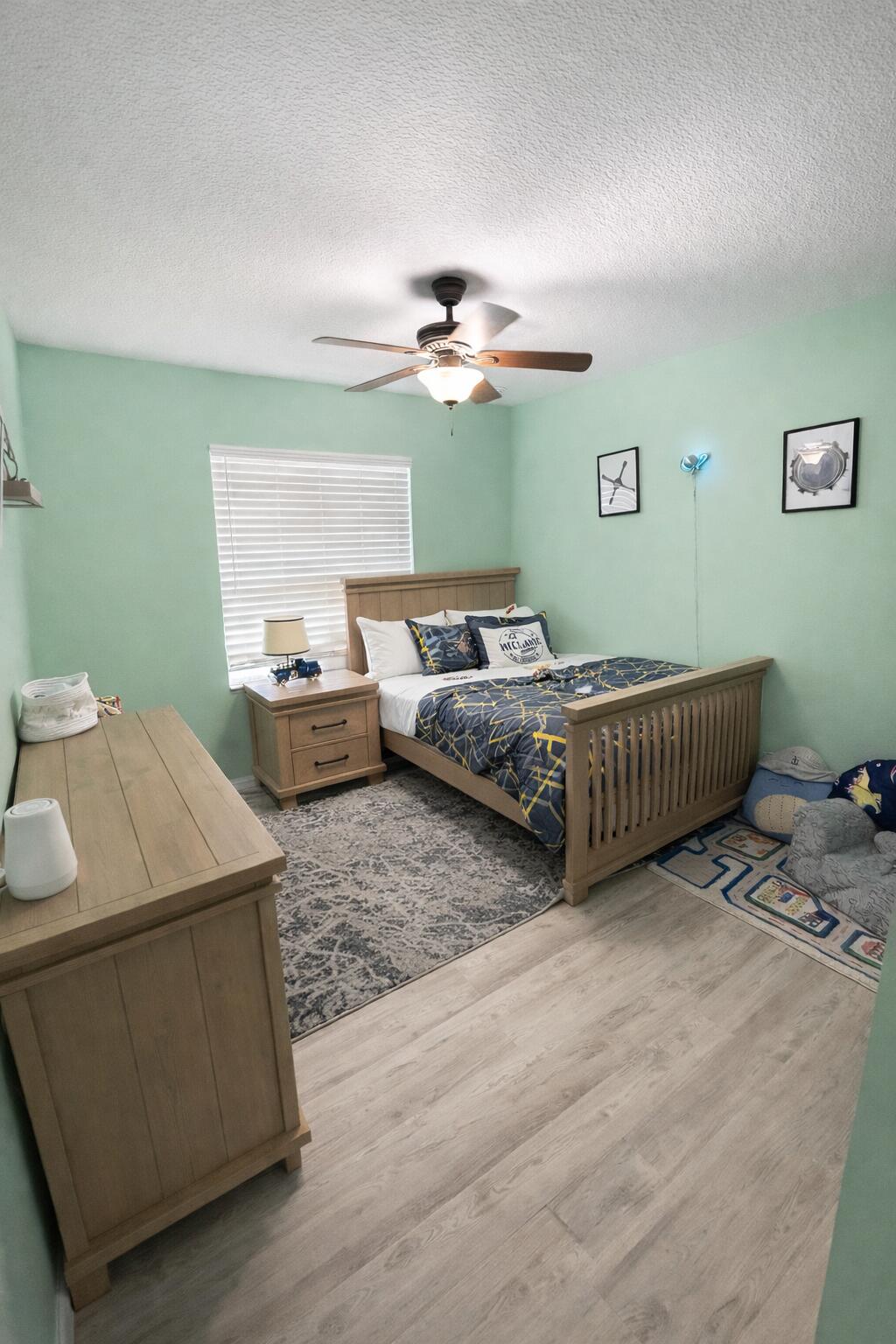 2180 SW Quarry Street