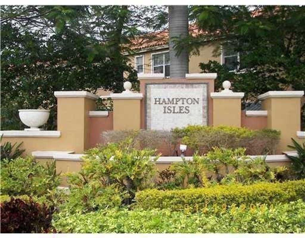 Photo of 765 SW 107th Avenue #2303, Pembroke Pines, FL 33025 (MLS # B26025199)