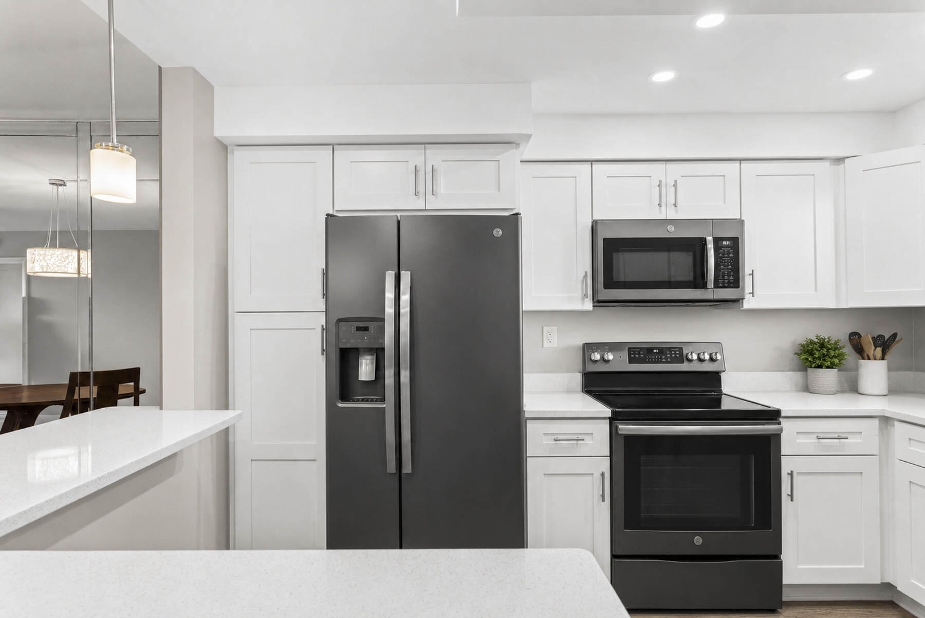 3150 W Rolling Hills Circle 709