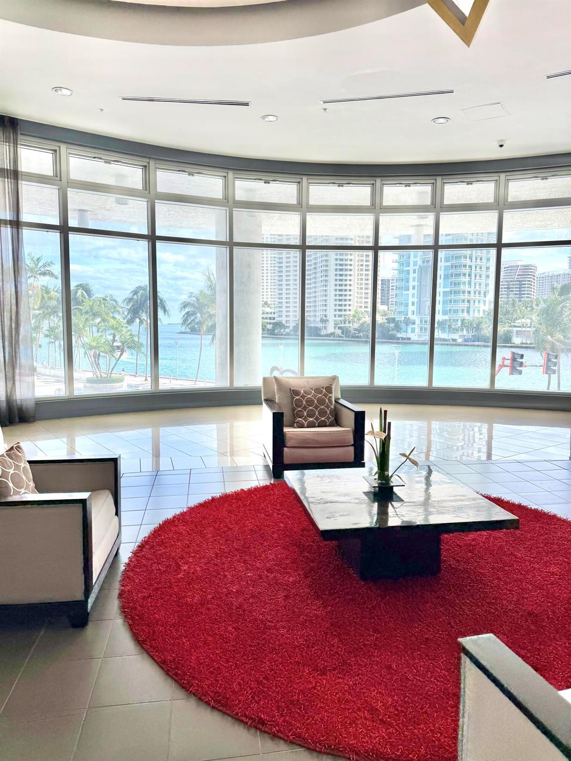 MET 1 CONDO - Residential