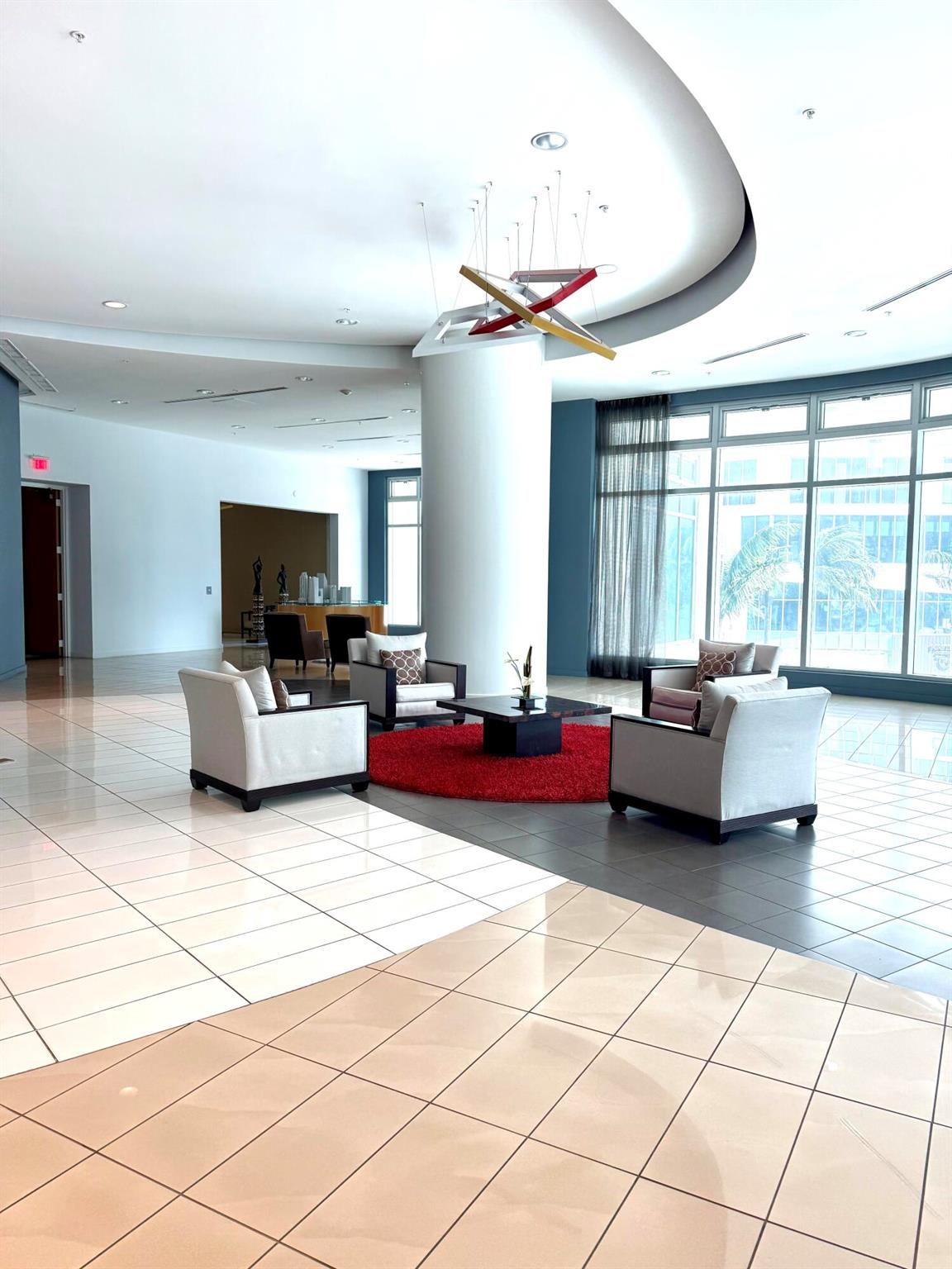 MET 1 CONDO - Residential