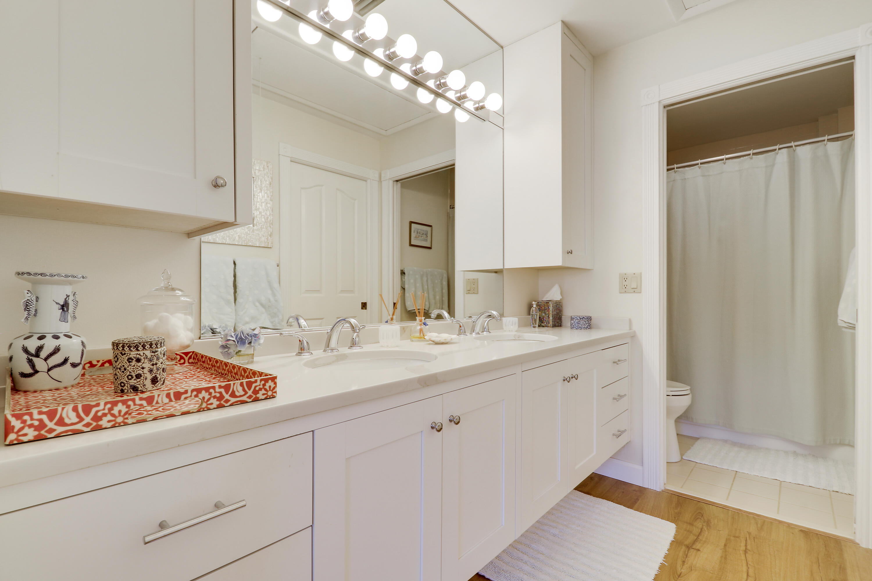 WELLESLEY AT LAKE CLARKE SHORES - Residential