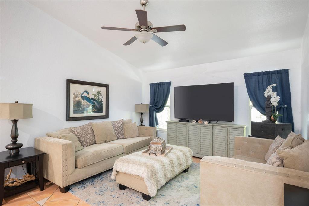 OSLO PARK UNIT NO 2 - Residential