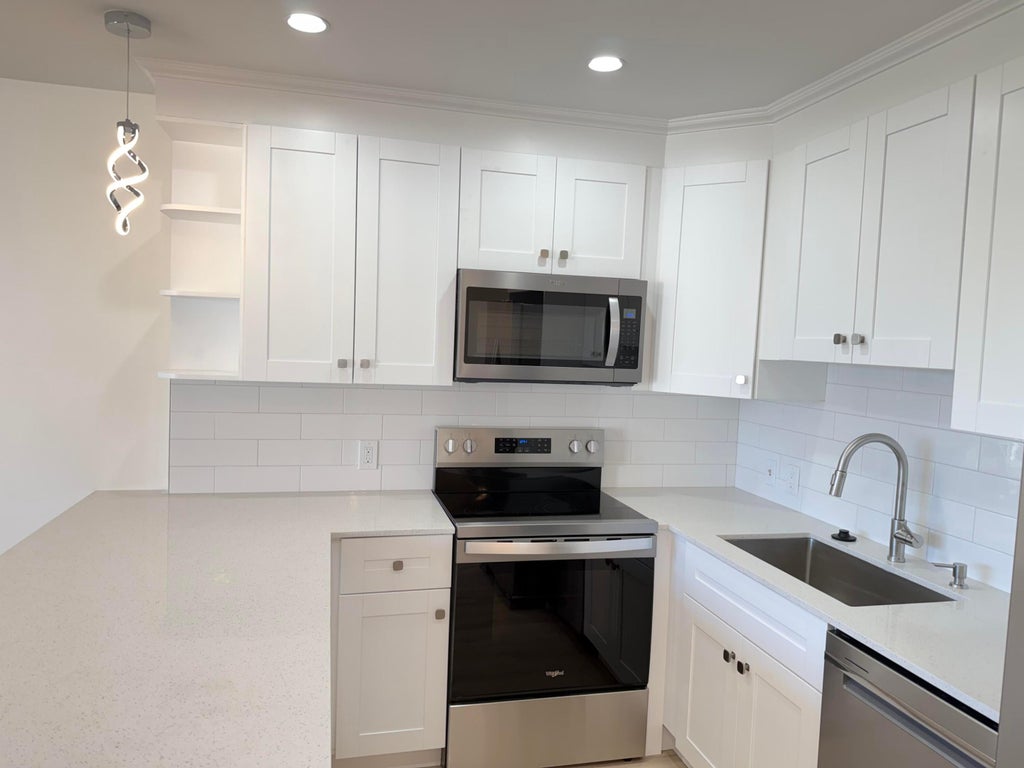 Photo of 37 Preston A, Boca Raton, FL 33434 (MLS # R11150874)