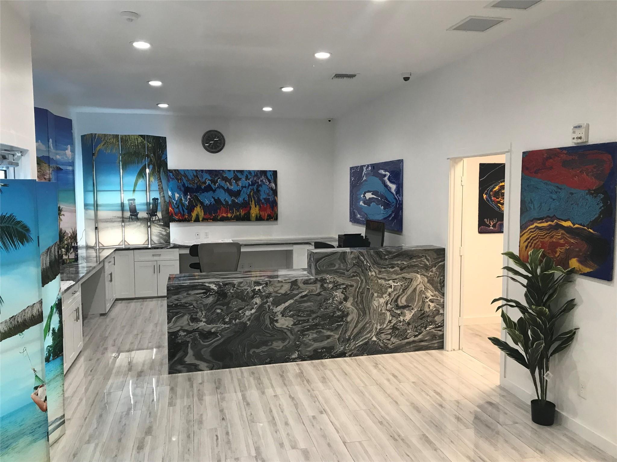 1401 E Atlantic Blvd