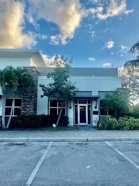 2585 S State Road 7 100 Wellington FL 