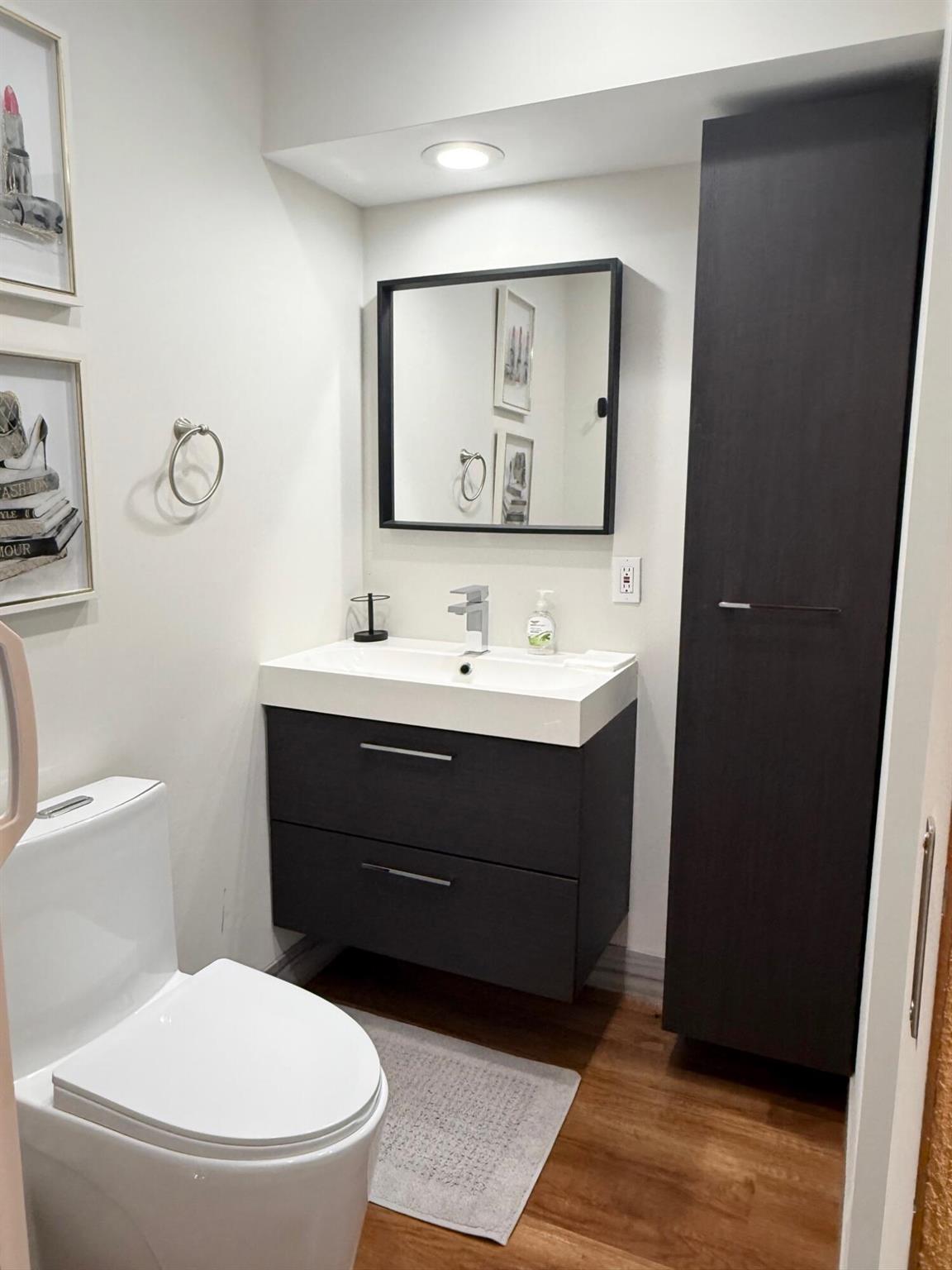 KINGS POINT - Residential Lease