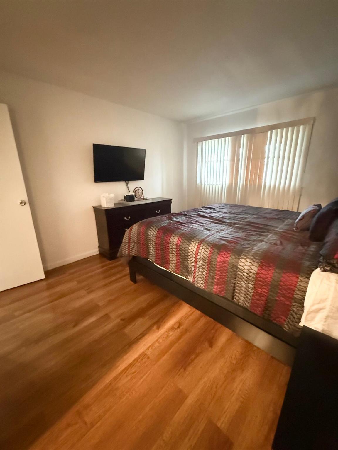KINGS POINT - Residential Lease