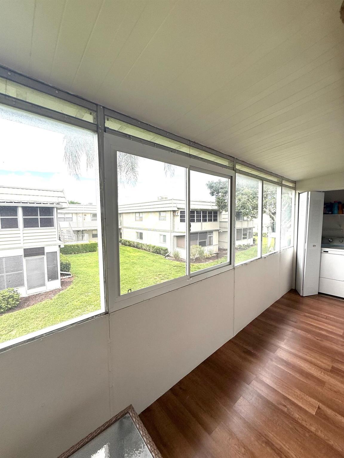 KINGS POINT - Residential Lease