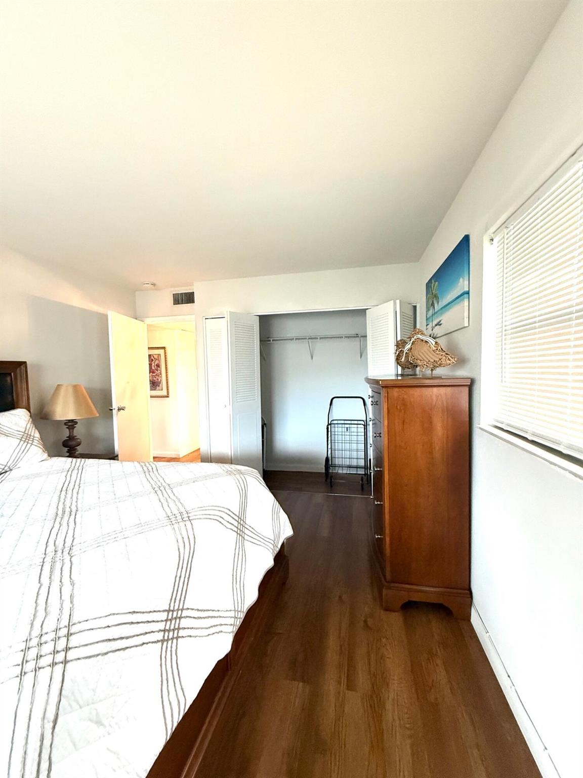 KINGS POINT - Residential Lease