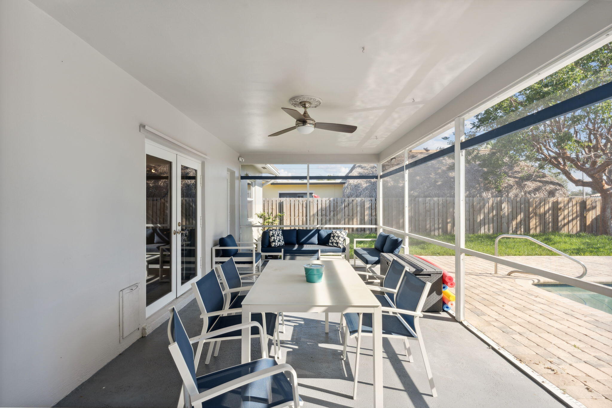 BONITA PARK - Residential Lease