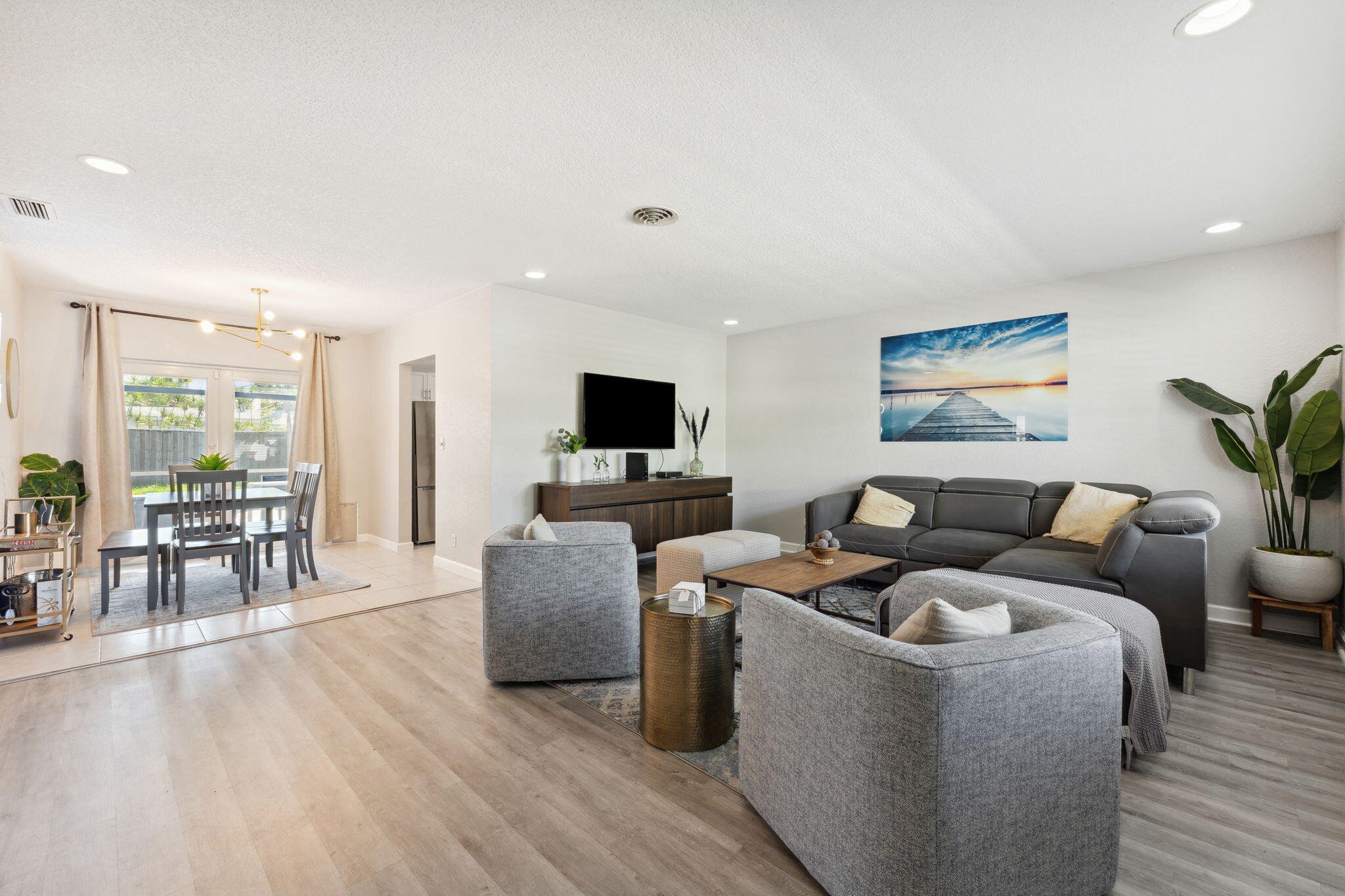 BONITA PARK - Residential Lease