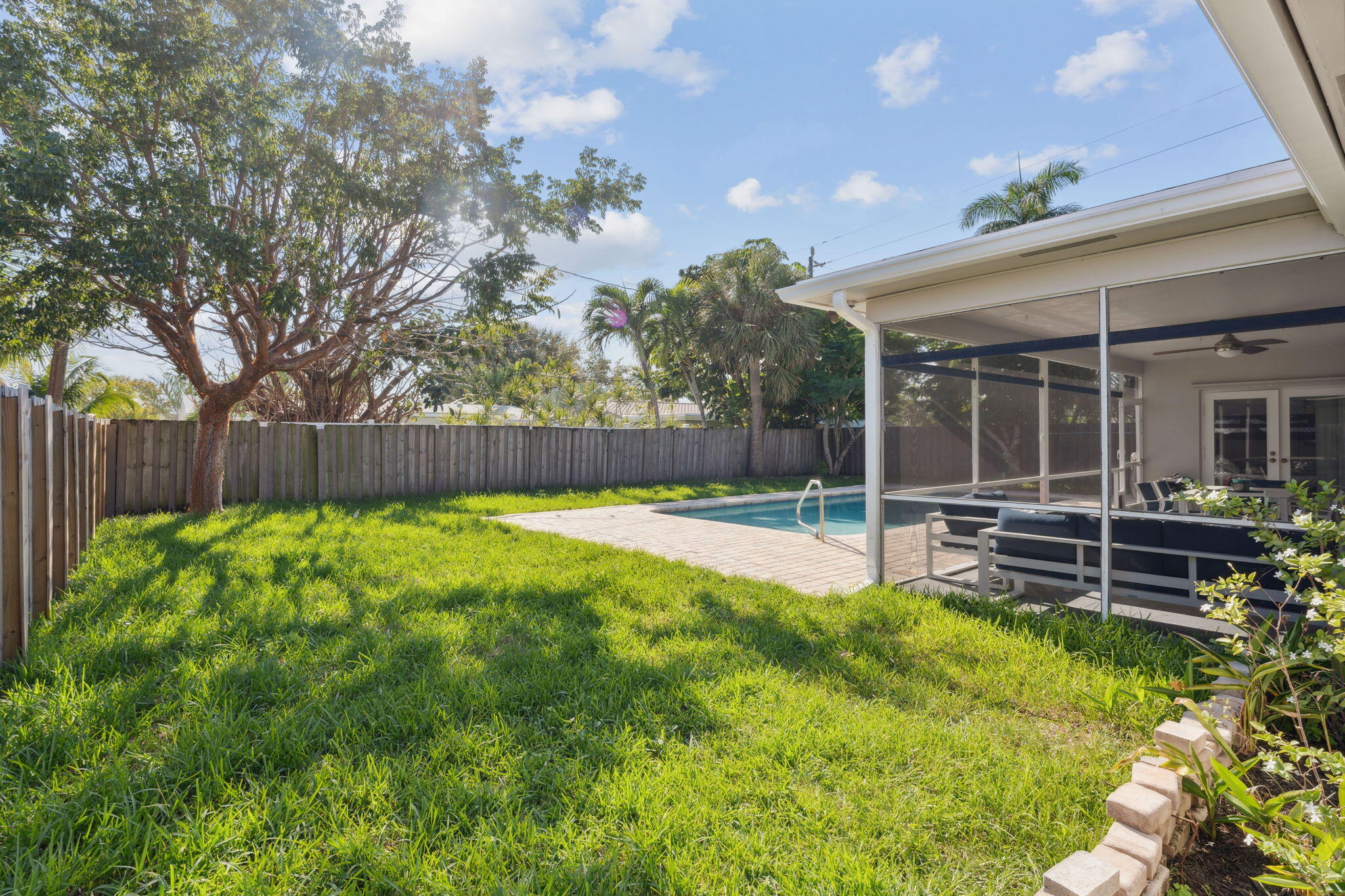 BONITA PARK - Residential Lease