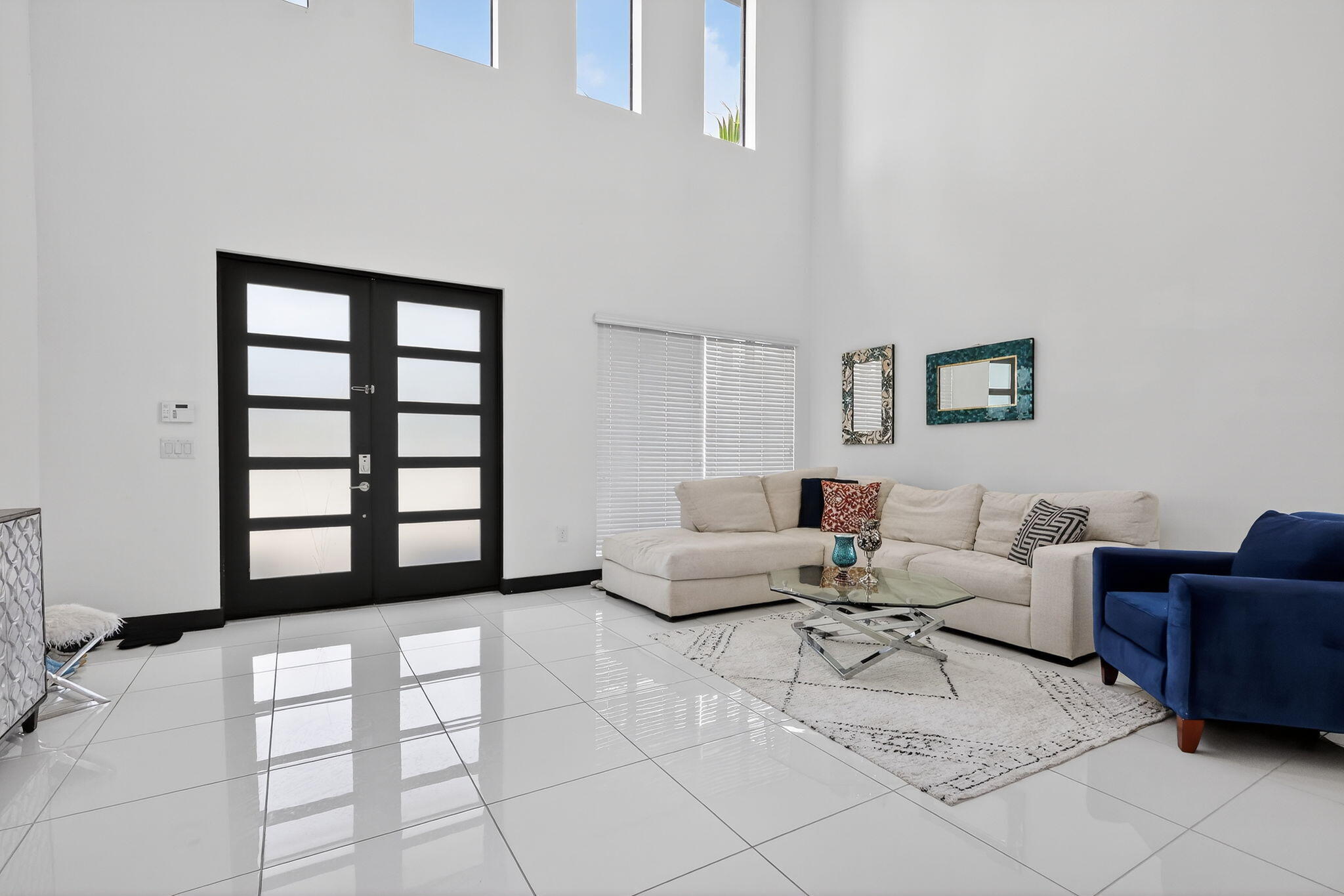 DUNNWOODY LAKE - Residential