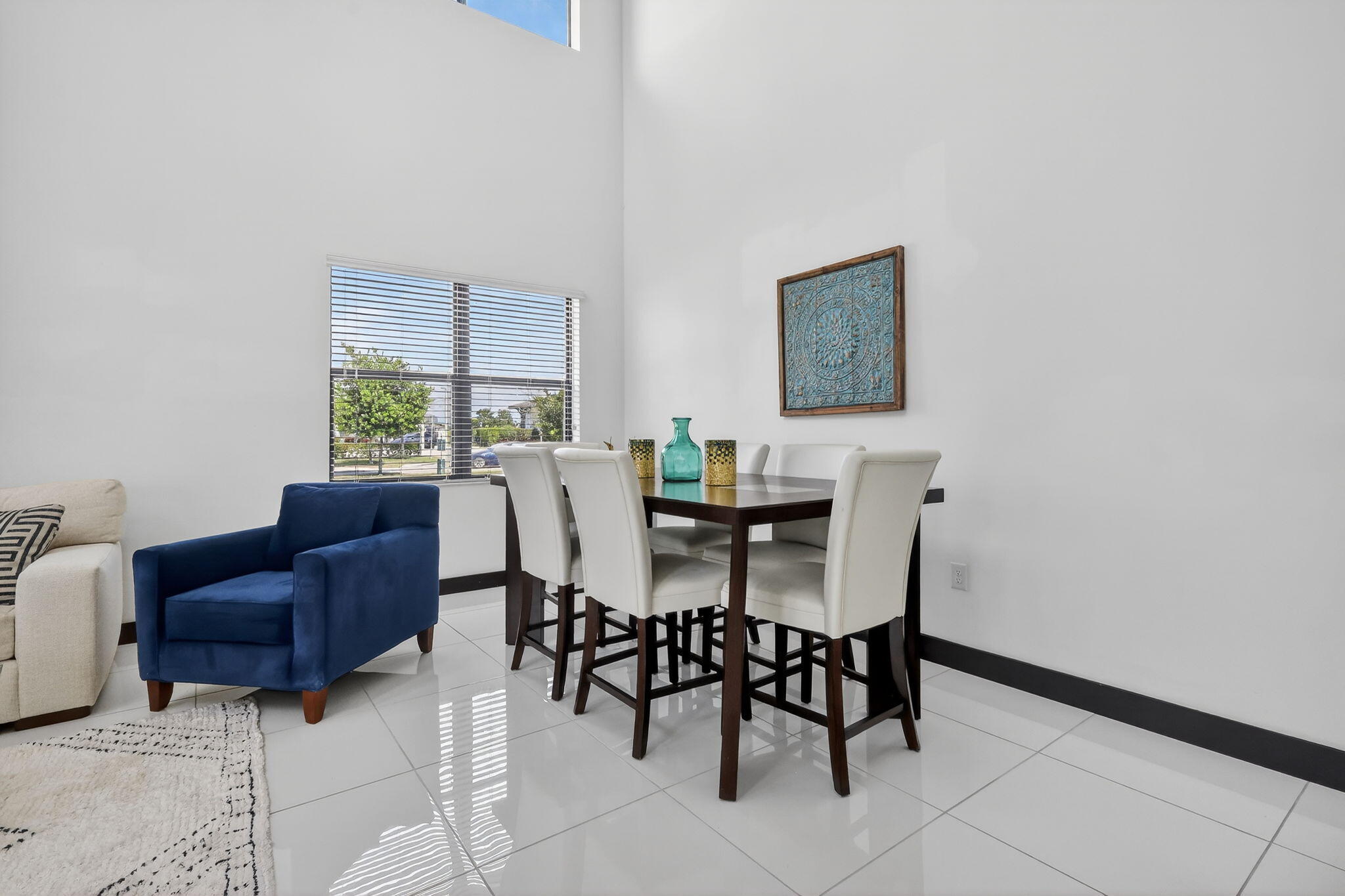 DUNNWOODY LAKE - Residential