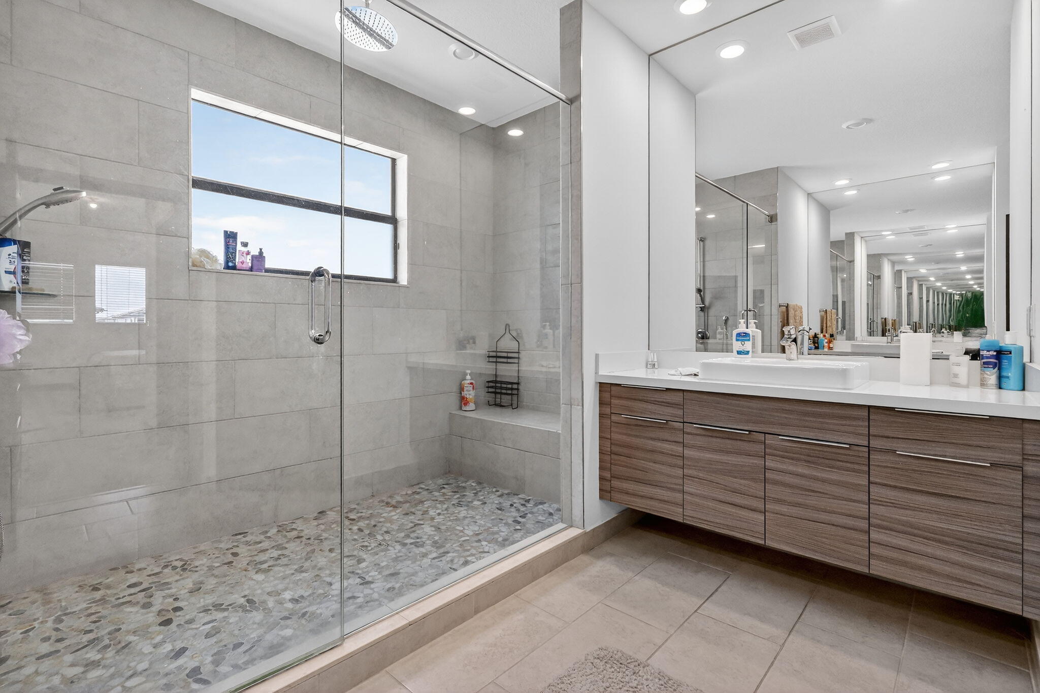 DUNNWOODY LAKE - Residential