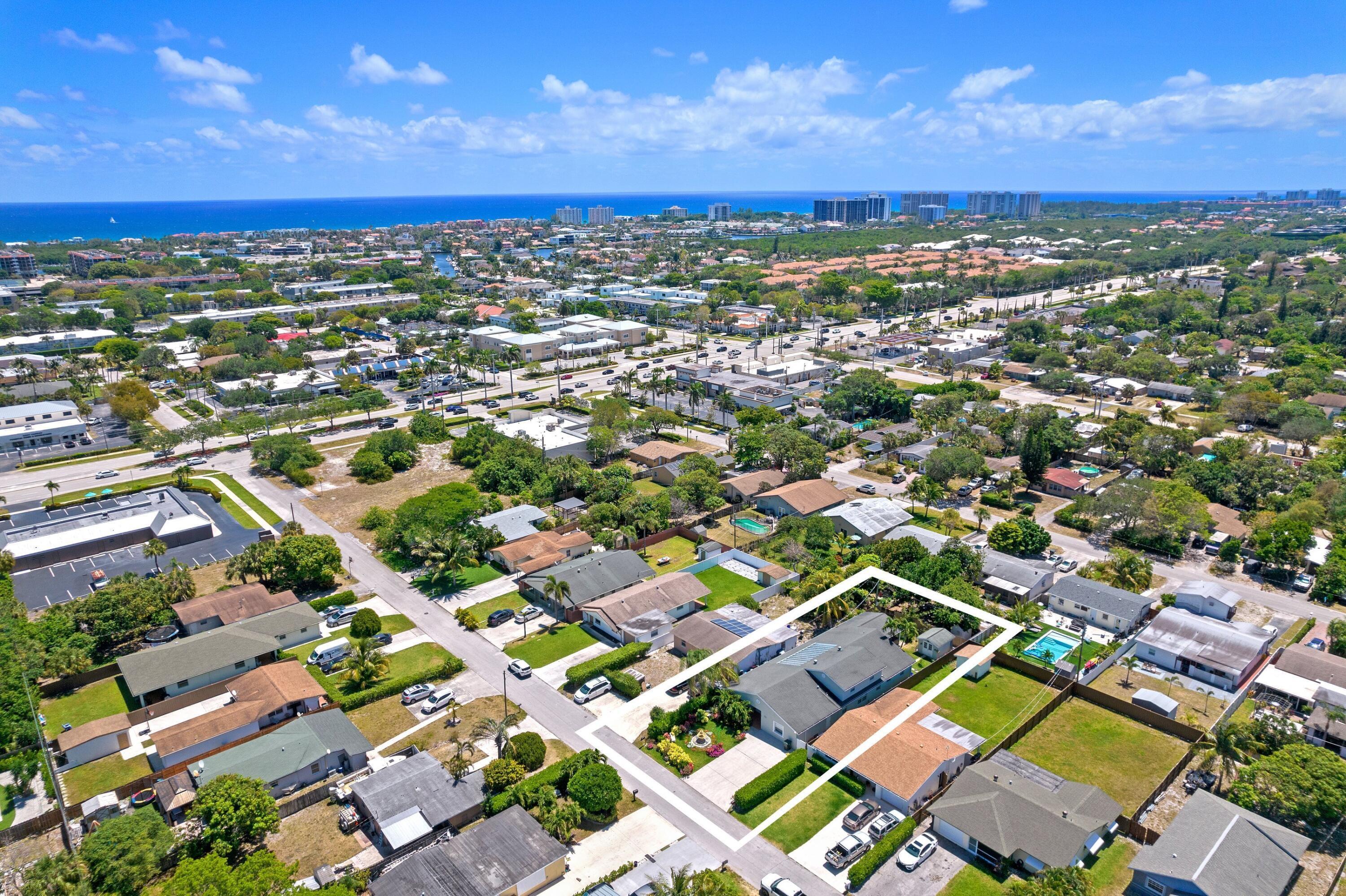 328 HASTINGS Street
