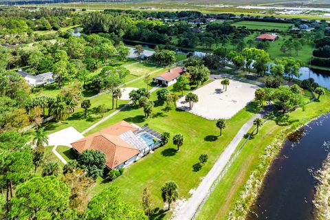 A home in Loxahatchee