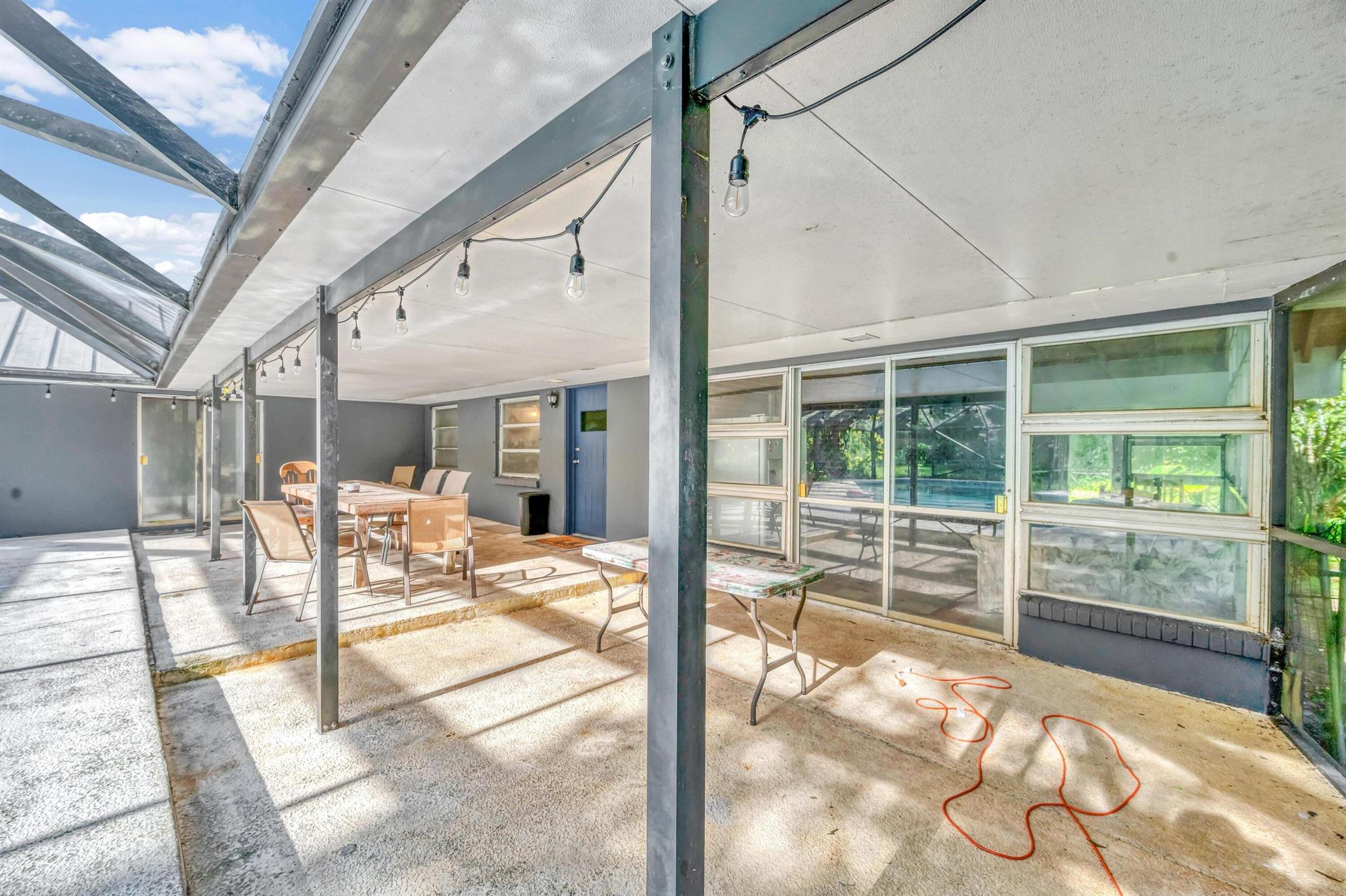 METES AND BOUNDS - Residential Lease